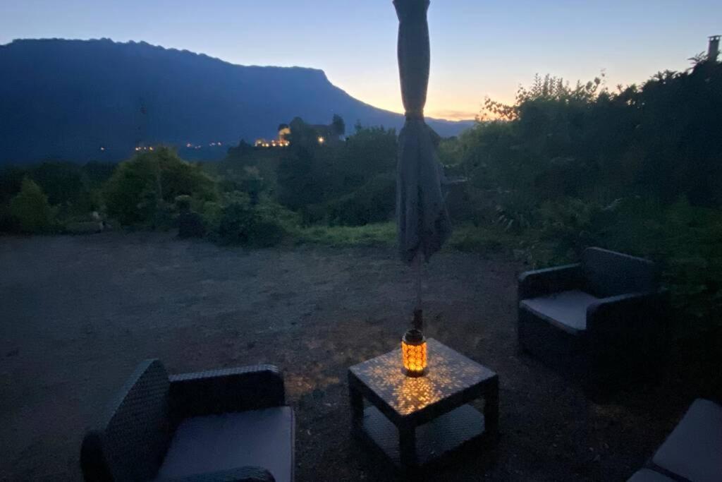 Au Calme Avec Vue Magnifique A Maximin Apartment *